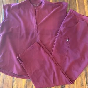 FIGS scrub set. Rafaela top, kade bottoms. Burgundy. Like new.